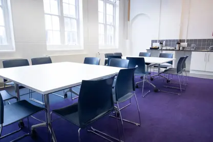 Living Room cabaret with kitchen