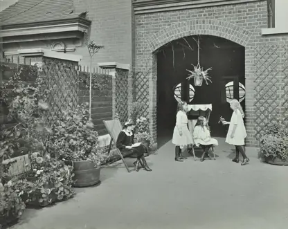 Girls outside the White Lion School